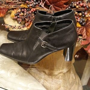 East5th black ankle boots